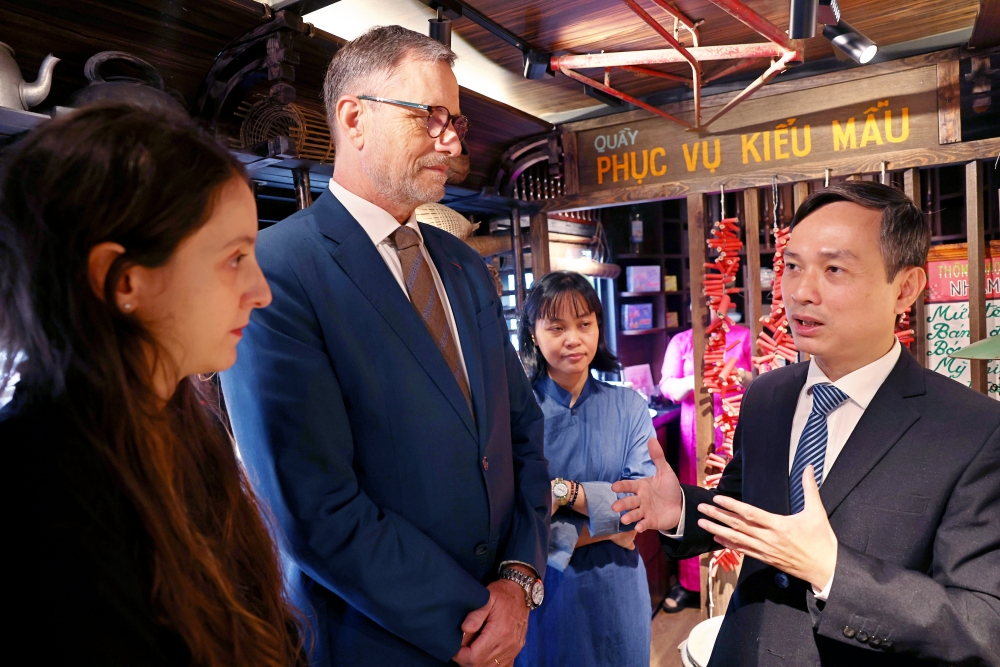 Công bố “Các hành trình du lịch di sản trong thành phố Hà Nội”