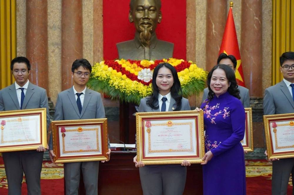 Tân học viên Học viện An ninh Nhân dân được trao tặng Huân chương Lao động hạng Ba Tân học viên Học viện An ninh Nhân dân được trao tặng Huân chương Lao động hạng Ba