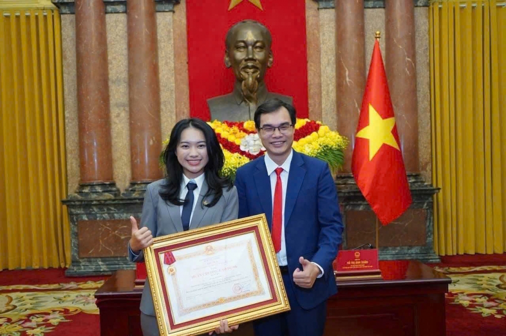 Tân học viên Học viện An ninh Nhân dân được trao tặng Huân chương Lao động hạng Ba Tân học viên Học viện An ninh Nhân dân được trao tặng Huân chương Lao động hạng Ba