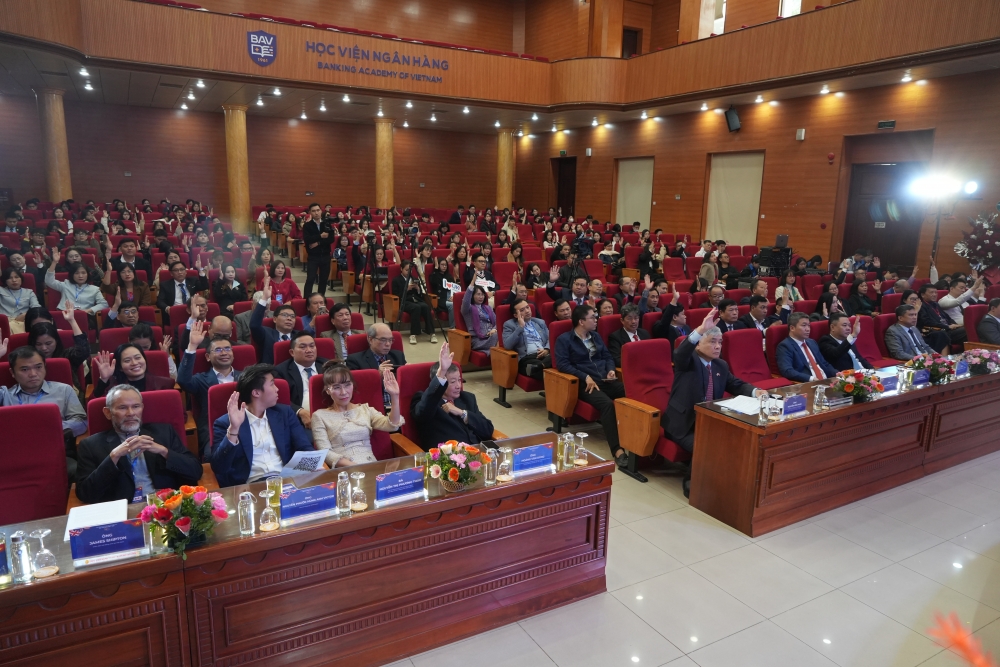 Phó Tổng Giám đốc NHNN Nguyễn Ngọc Cảnh được bầu giữ chức Chủ tịch Hội hữu nghị Việt - Anh Phó Tổng Giám đốc NHNN Nguyễn Ngọc Cảnh được bầu giữ chức Chủ tịch Hội hữu nghị Việt - Anh