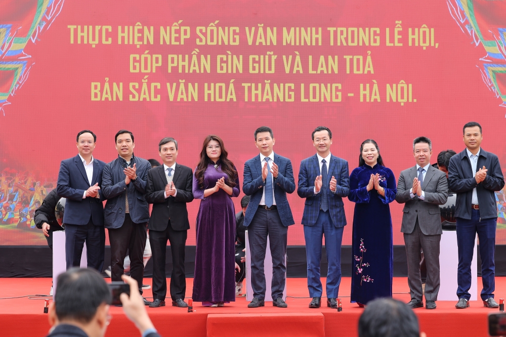 Hà Nội: Thực hiện nếp sống văn minh trong lễ hội