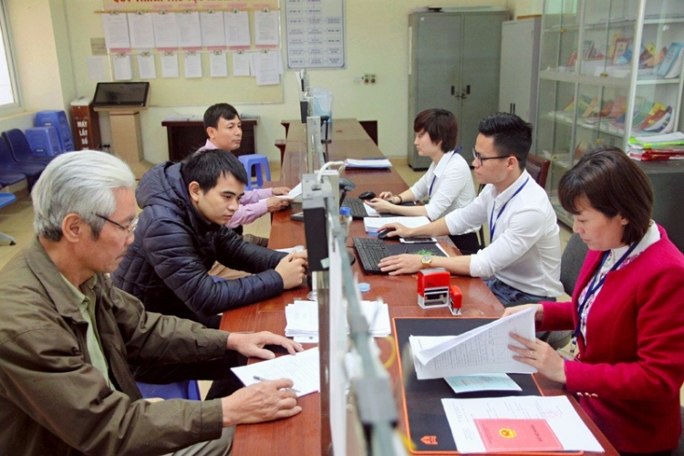 Hà Nội chấn chỉnh công tác tổ chức cán bộ trong các cơ quan, đơn vị hành chính ha noi chan chinh cong tac to chuc can bo trong cac co quan don vi hanh chinh