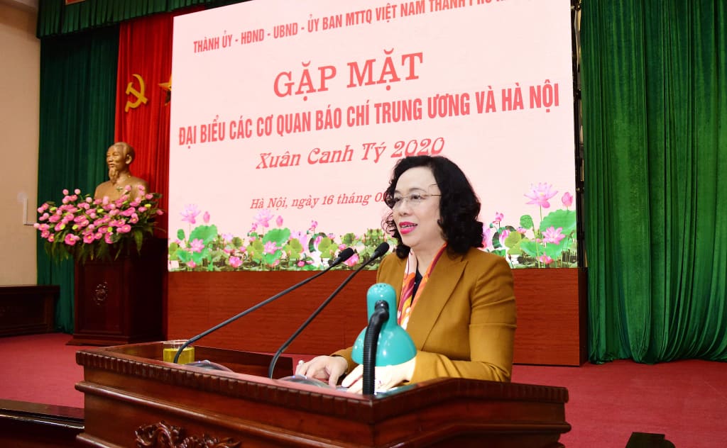 thanh pho ha noi gap mat chuc tet cac co quan bao chi