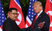 Trump kêu gọi Kim Jong-un hợp tác chống Covid-19