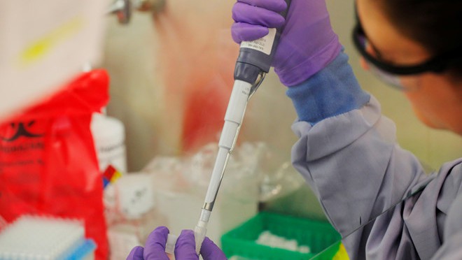 fda cap phep bo xet nghiem nhanh sars cov 2 cho ket qua trong 15 phut