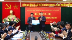 dong chi truong viet dung la tan chanh van phong doan dai bieu quoc hoi va hdnd thanh pho ha noi