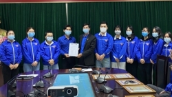 ra mat cau lac bo bao cao vien tre mung doan 90 tuoi