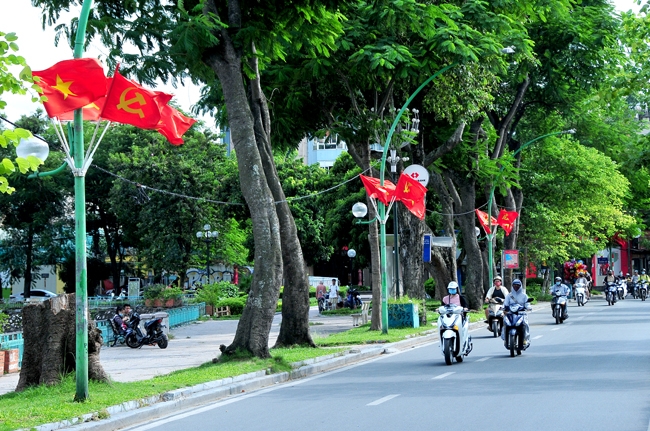 Ban hành 10 chương trình công tác toàn khóa: Hiện thực hóa Nghị quyết Đại hội Đảng vào cuộc sống