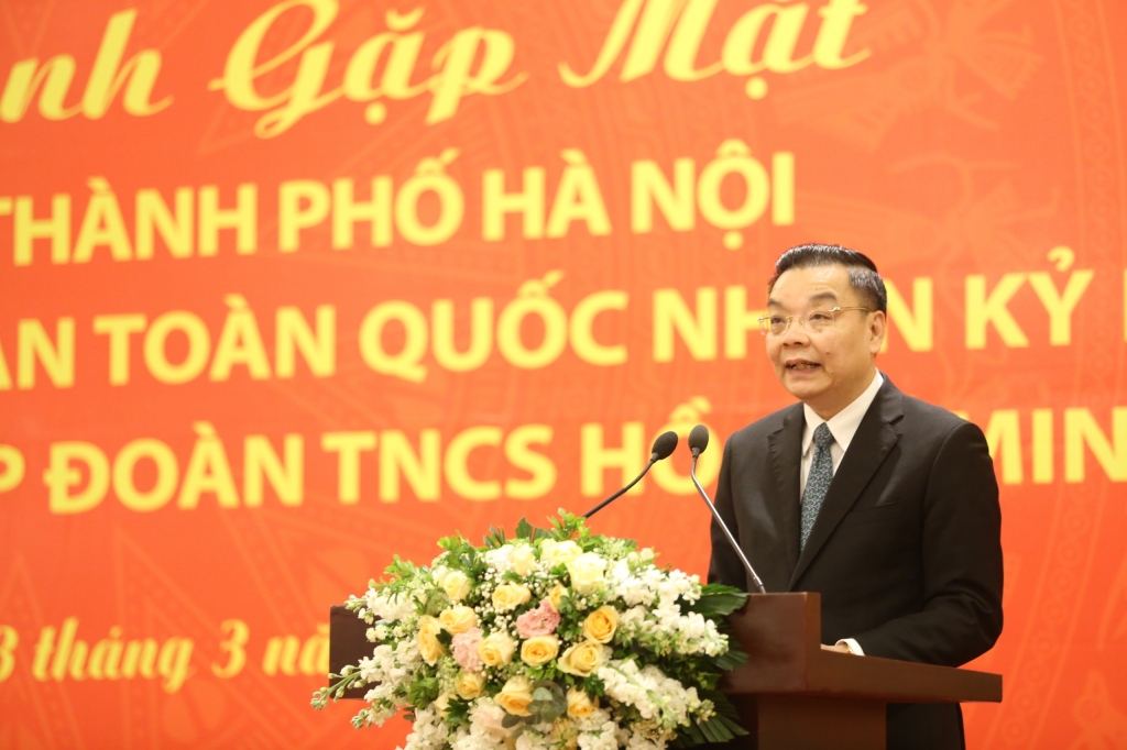 Chủ tịch UBND TP Hà Nội Chu Ngọc Anh phát biểu tại buổi gặp mặt