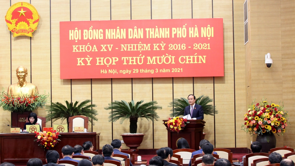Chủ tịch HĐND TP Hà Nội Nguyễn Ngọc Tuấn phát biểu khai mạc kỳ họp