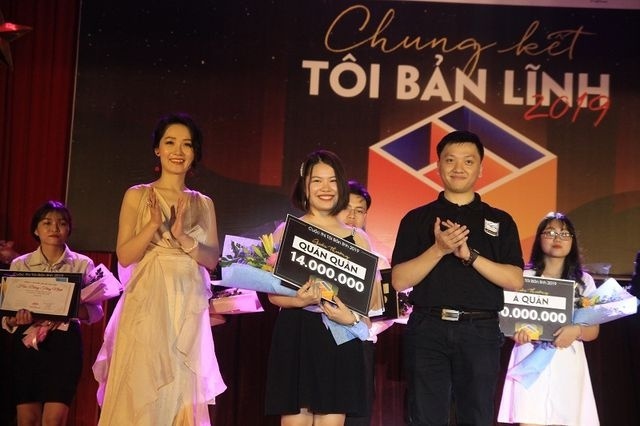 Nữ sinh Đại học Ngoại ngữ giành ngôi quán quân cuộc thi "Tôi bản lĩnh"