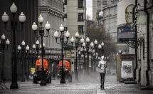 Diễn biến dịch COVID-19 thế giới tới 6h sáng 17/4: Trên 145.000 người tử vong, nhiều nước kéo dài lệnh phong tỏa