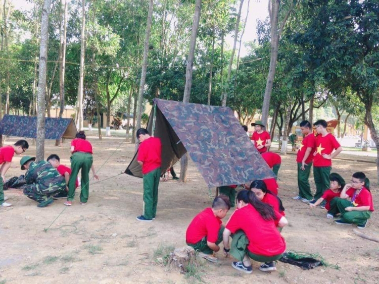 Học kỳ quân đội – môi trường giúp bạn nhỏ tự lập, trưởng thành