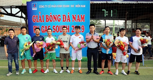 pv gas to chuc nhieu hoat dong the thao huong ung thang cong nhan