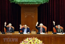 Hình ảnh Tổng bí thư chủ trì bế mạc Hội nghị Trung ương 10 khóa 12