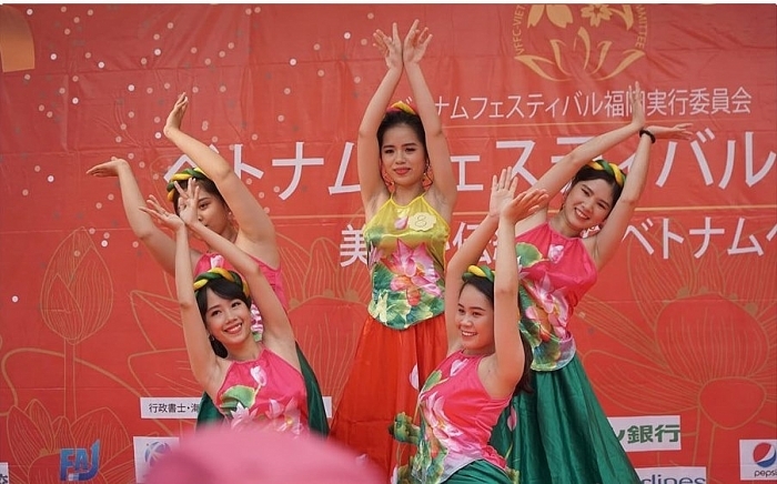 soi dong le hoi viet nam 2019 tai fukuoka