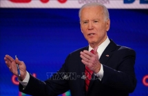 Ứng cử viên đảng Dân chủ Joe Biden bác bỏ cáo buộc từng tấn công tình dục