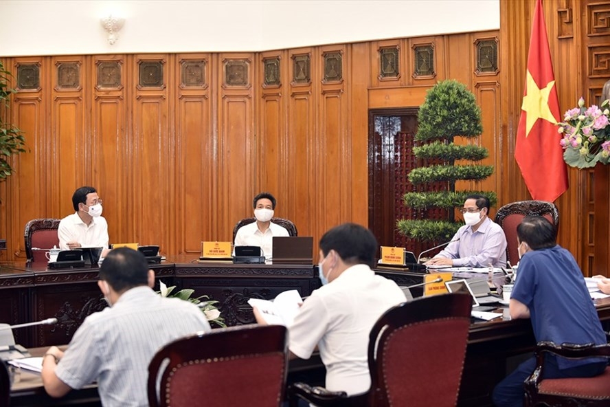 Thủ tướng Chính phủ Phạm Minh Chính làm việc với Bộ Thông tin và Truyền thông chiều ngày 11.5