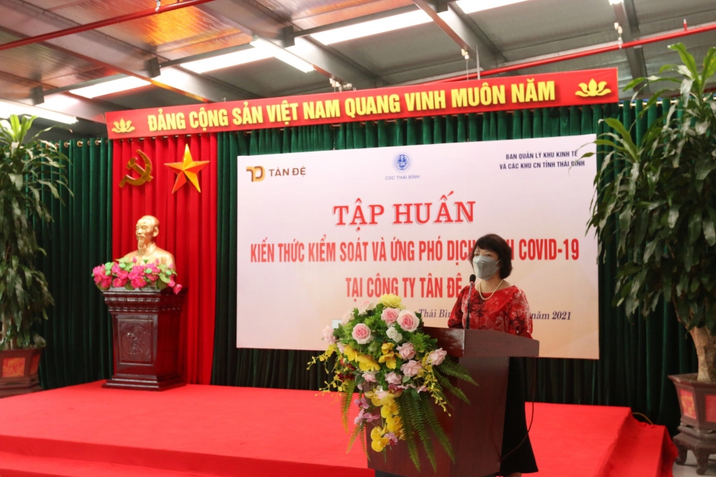 Lê Thị Hồng Nhung - Phó Giám đốc Trung tâm kiểm soát bệnh tật tỉnh Thái Bình