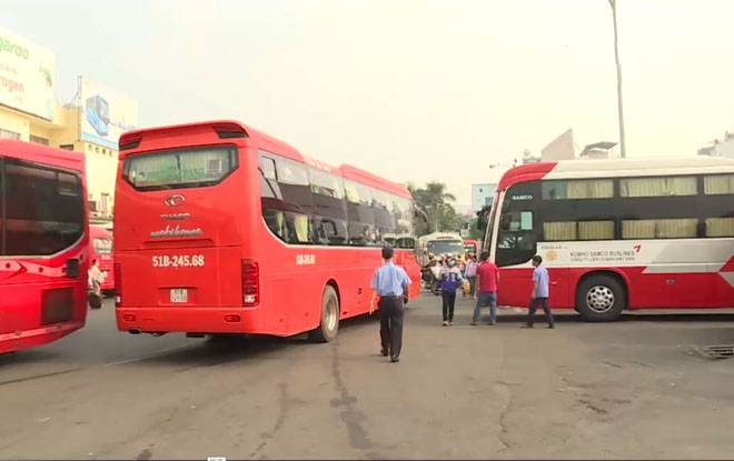 Gắn chíp điện tử trên các xe khách ở Thành phố Hồ Chí Minh