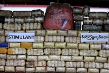 Myanmar bắt giữ một cảnh sát đánh tráo lượng ma túy trị giá gần 1 triệu USD