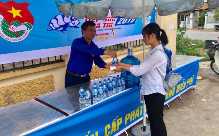 Đường dây nóng “Tiếp sức mùa thi” năm 2019