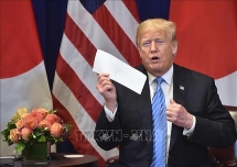 Tổng thống Trump nhận thư 