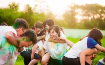 do ta khong do nang va xu huong song theo trao luu cua gioi tre viet