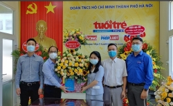 lanh dao thanh doan ha noi chuc mung bao tuoi tre thu do