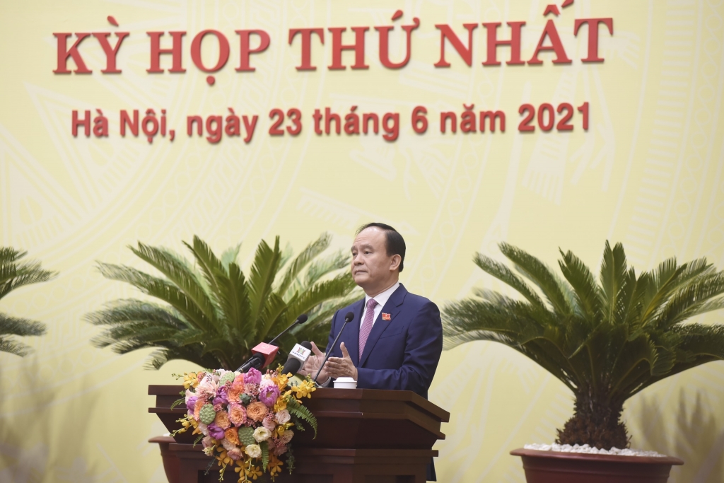 Chủ tịch HĐND TP Nguyễn Ngọc Tuấn phát biểu khai mạc kỳ họp