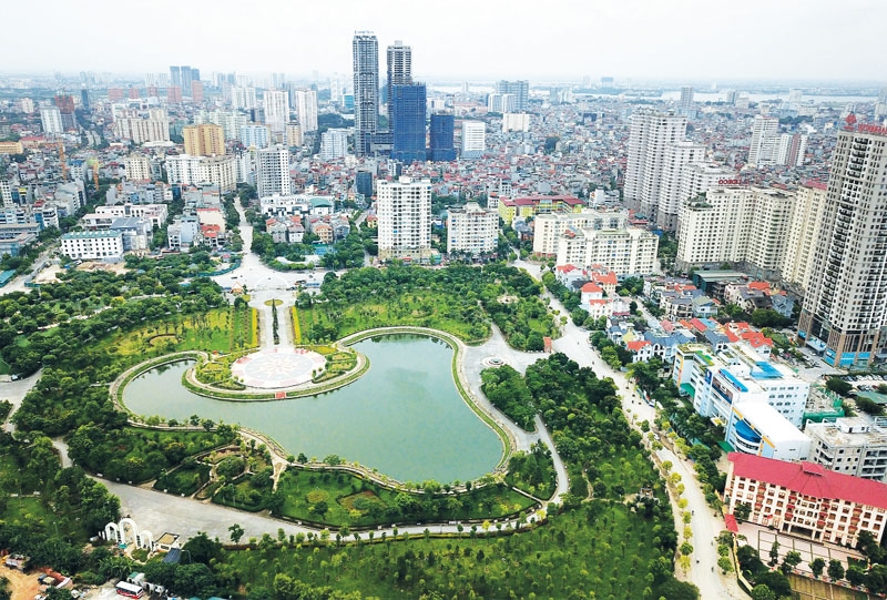 Nhiệm kỳ 2020-2025, Đảng bộ TP Hà Nội tiếp tục lựa chọn khâu đột phá trong phục vụ Nhân dân gắn với thực hiện thí điểm quản lý theo mô hình chính quyền đô thị