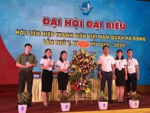 chi bui thi thu trang tai cu chuc danh chu tich hoi lhtn quan ha dong