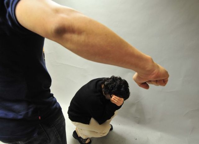 Số phận bấp bênh của những cô dâu nước ngoài bị chồng Hàn Quốc bạo hành so phan bap benh cua nhung co dau nuoc ngoai bi chong han quoc bao hanh