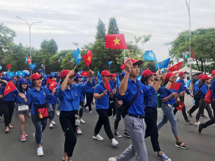 khoi day manh me tinh yeu ha noi