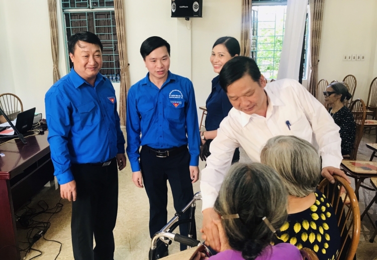 tuoi tre thu do huong ung ngay chu nhat xanh