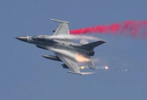 Tiêm kích Hàn Quốc bắn cảnh cáo oanh tạc cơ Nga