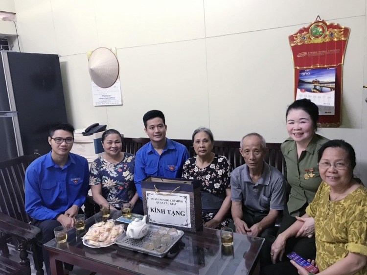 Tuổi trẻ Thủ đô tri ân những người anh hùng tuoi tre thu do tri an nhung nguoi anh hung