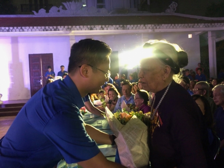 tuong niem liet sy tuoi tre quan tay ho quyet tam cong hien nhieu hon cho dat nuoc