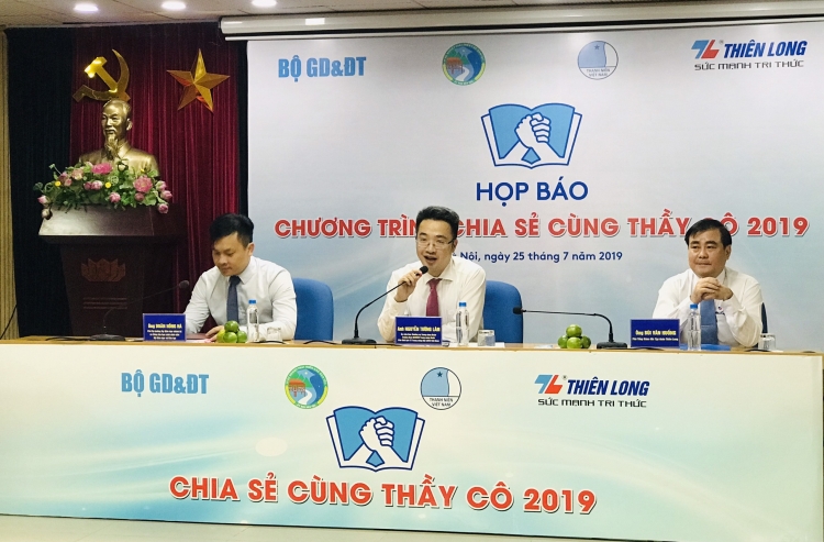 “Chia sẻ cùng thầy cô” 2019: Tôn vinh giáo viên vùng dân tộc khó khăn