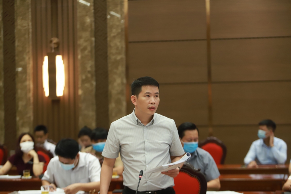 Chủ tịch UBND quận Hoàn Kiếm Phạm Tuấn Long phát biểu tại buổi tọa đàm