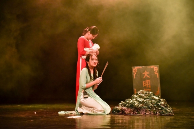 di hoa cua teen ams truyen tai thong diep nhan van sau sac