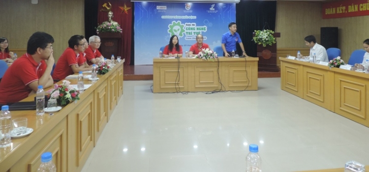 khoi dong san choi hap dan ve cong nghe ung dung danh cho sinh vien