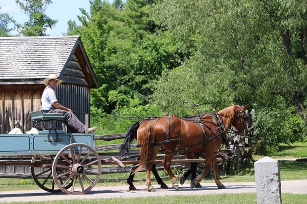 ngoi lang ky thu van song nhu thoi 150 nam truoc
