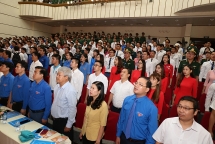 Những viên gạch đầu tiên...