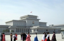 Triều Tiên tuyên bố sẵn sàng "đối thoại lẫn đối đầu" với Mỹ