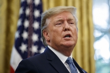 Tổng thống Trump: Trung Quốc đề nghị nối lại đàm phán thương mại