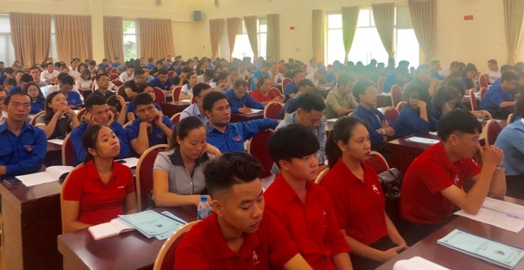 khai mac hoi nghi tap huan cong tac hoi lien hiep thanh nien thanh pho ha noi