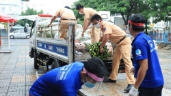 Triệu trái tim như một, đoàn kết, đồng lòng chiến thắng đại dịch Covid-19