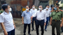 Khẩn trương "khóa cứng" vùng lõi ổ dịch tại quận Thanh Xuân