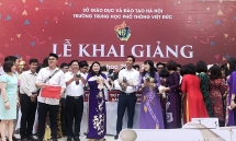 Thầy trò Trường THPT Việt Đức rộn ràng tựu trường